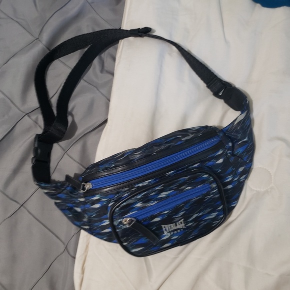 everlast fanny pack